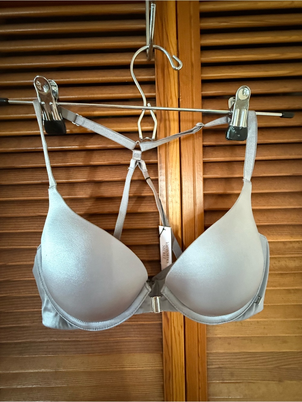 Victoria’s Secret Light Gray T-Back Plunge Bra -